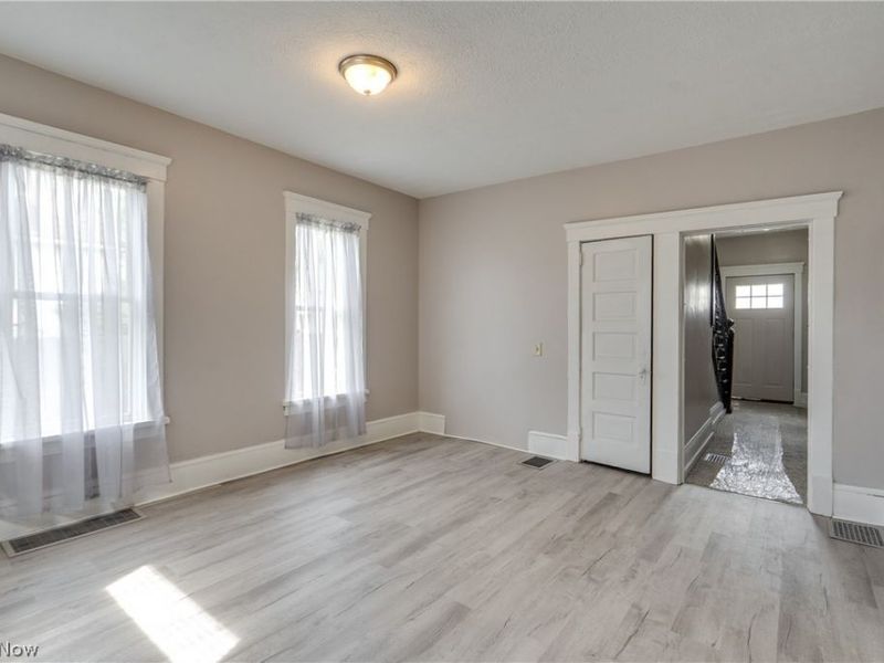 1103 Greenfield Avenue SW, Canton, OH 44706 Photo 6