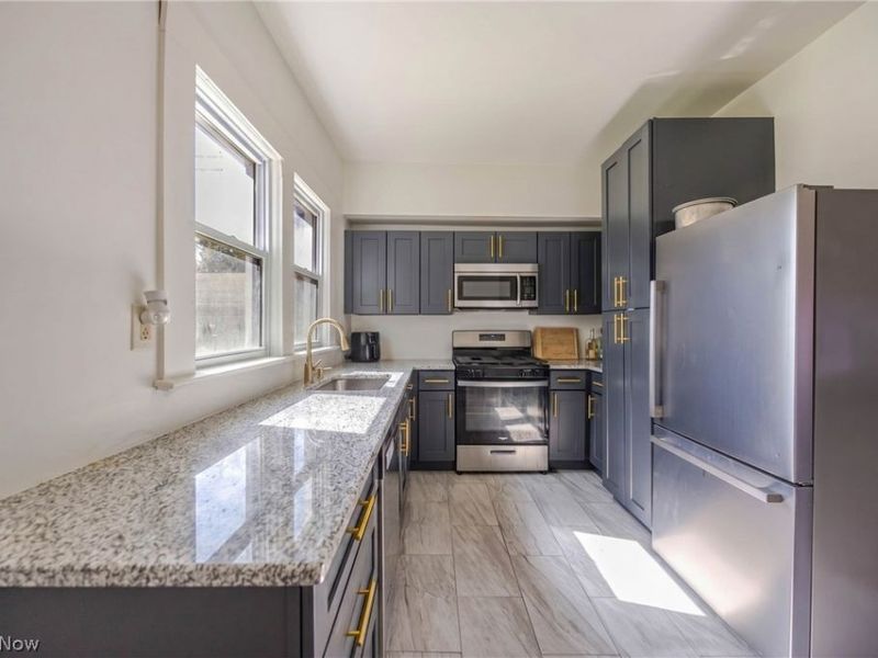 1471 E 118th Street, Cleveland, OH 44106 Photo 9