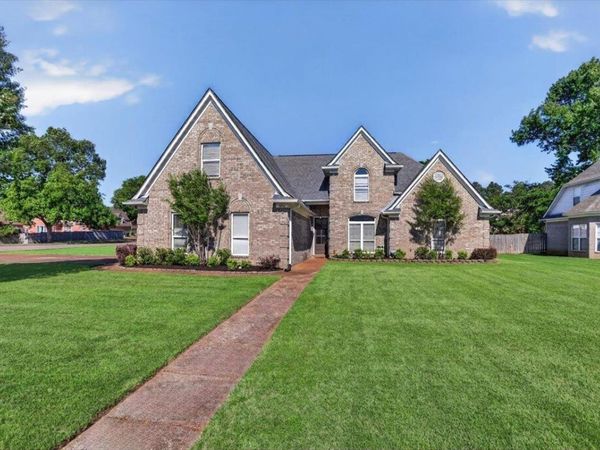 4450 GUINEVERE LN, Bartlett, TN 38135