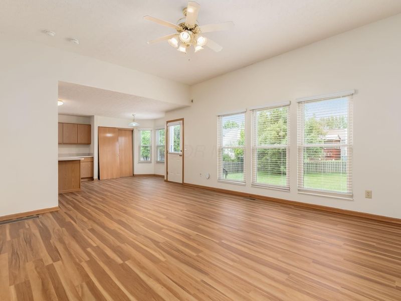7800 Waggoner Chase Boulevard, Blacklick, OH 43004 Photo 6