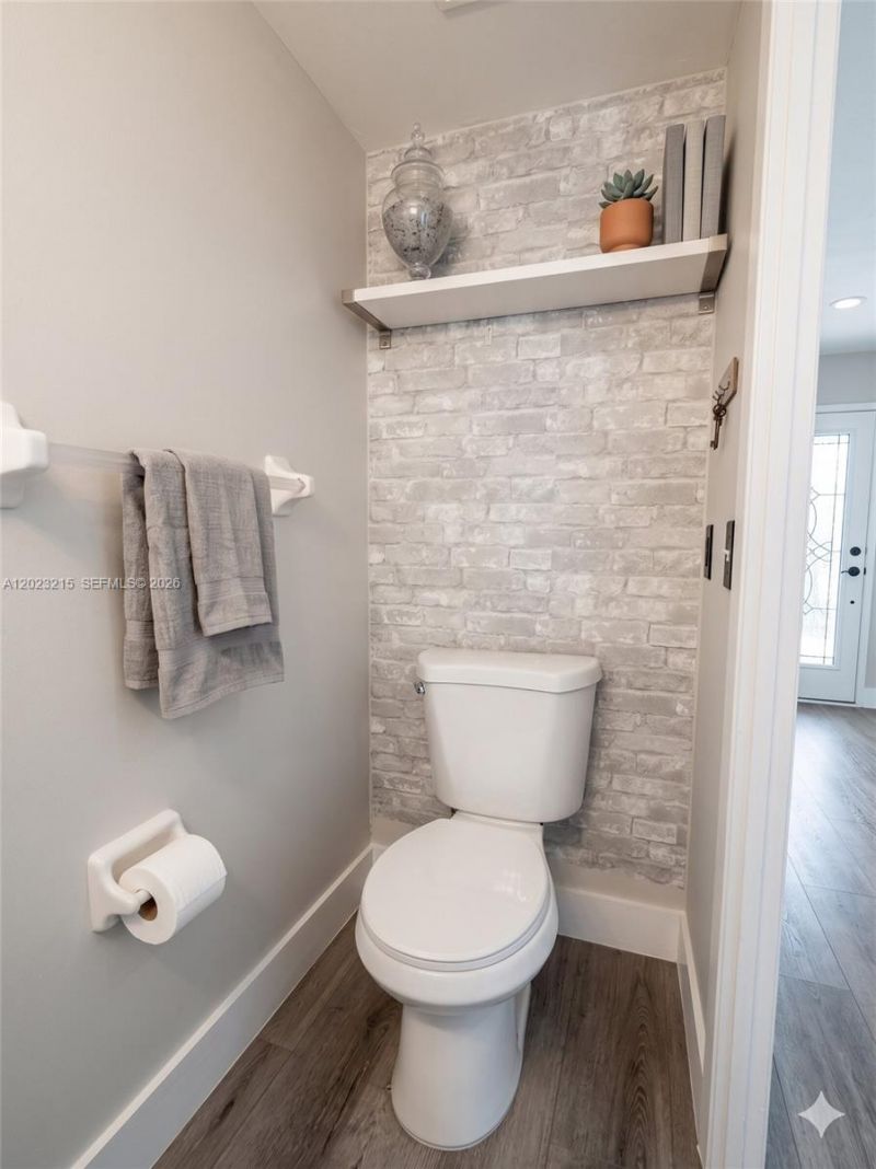 13 SW 3rd St , Unit 13, Pompano Beach, FL 33060 Photo