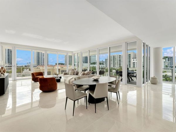 527 Orton Ave , Unit 501, Fort Lauderdale, FL 33304