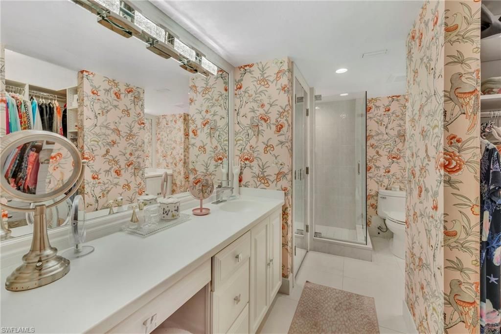5954 Pelican Bay Blvd, Unit 235, Naples, FL 34108 Photo