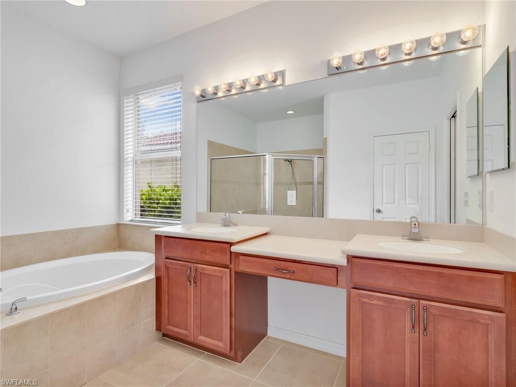 1529 Birdie Dr , Naples, FL 34120 Photo