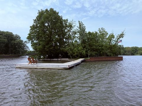 Main Photo