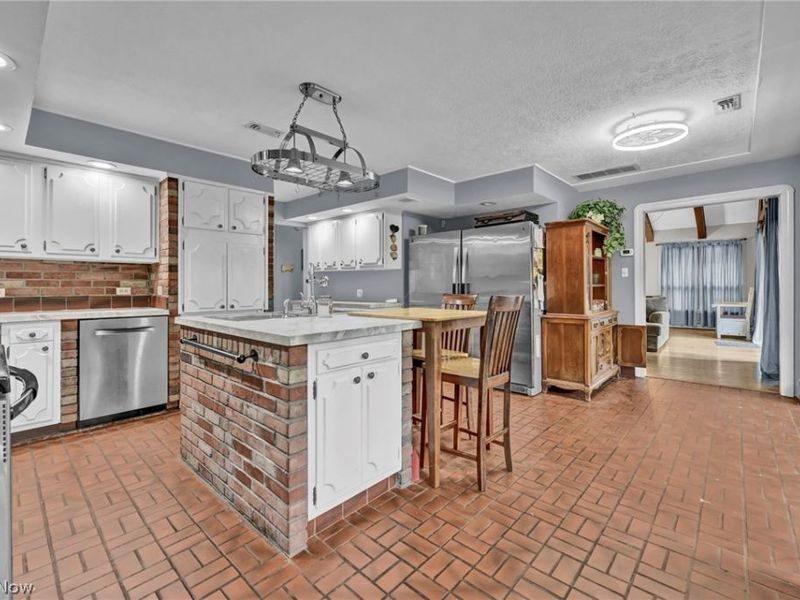 169 Brentview Drive, Grafton, OH 44044 Photo 19