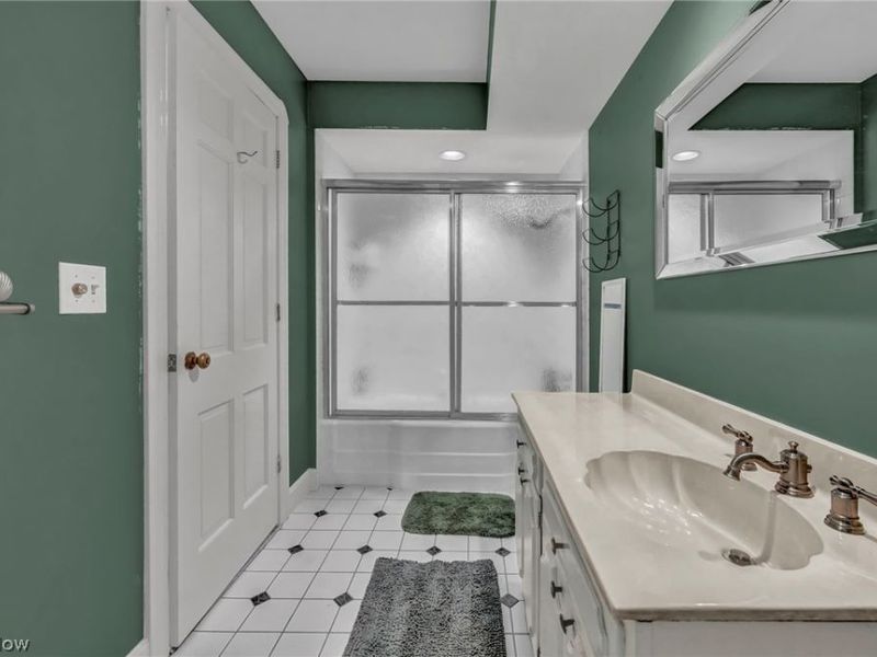 169 Brentview Drive, Grafton, OH 44044 Photo 7