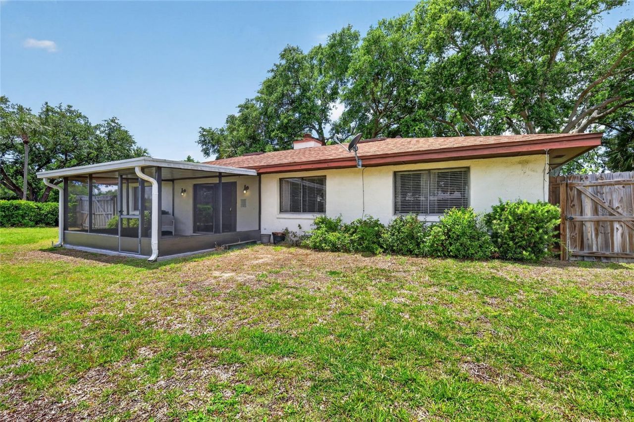 3001 Stratford Lane , Mount Dora, FL 32757 Photo