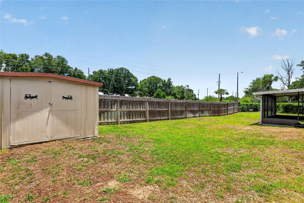 3001 Stratford Lane , Mount Dora, FL 32757 Photo