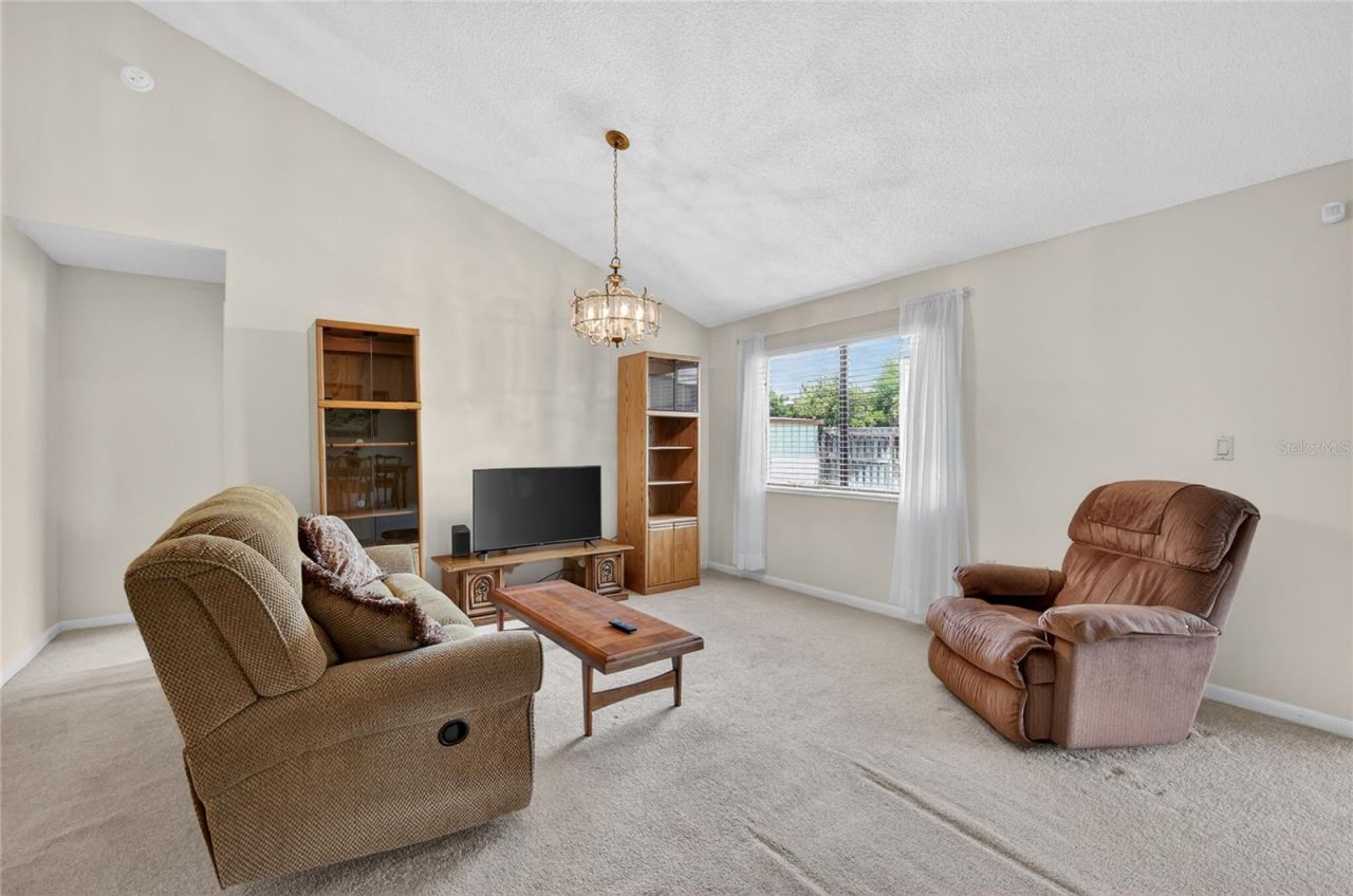 3001 Stratford Lane , Mount Dora, FL 32757 Photo