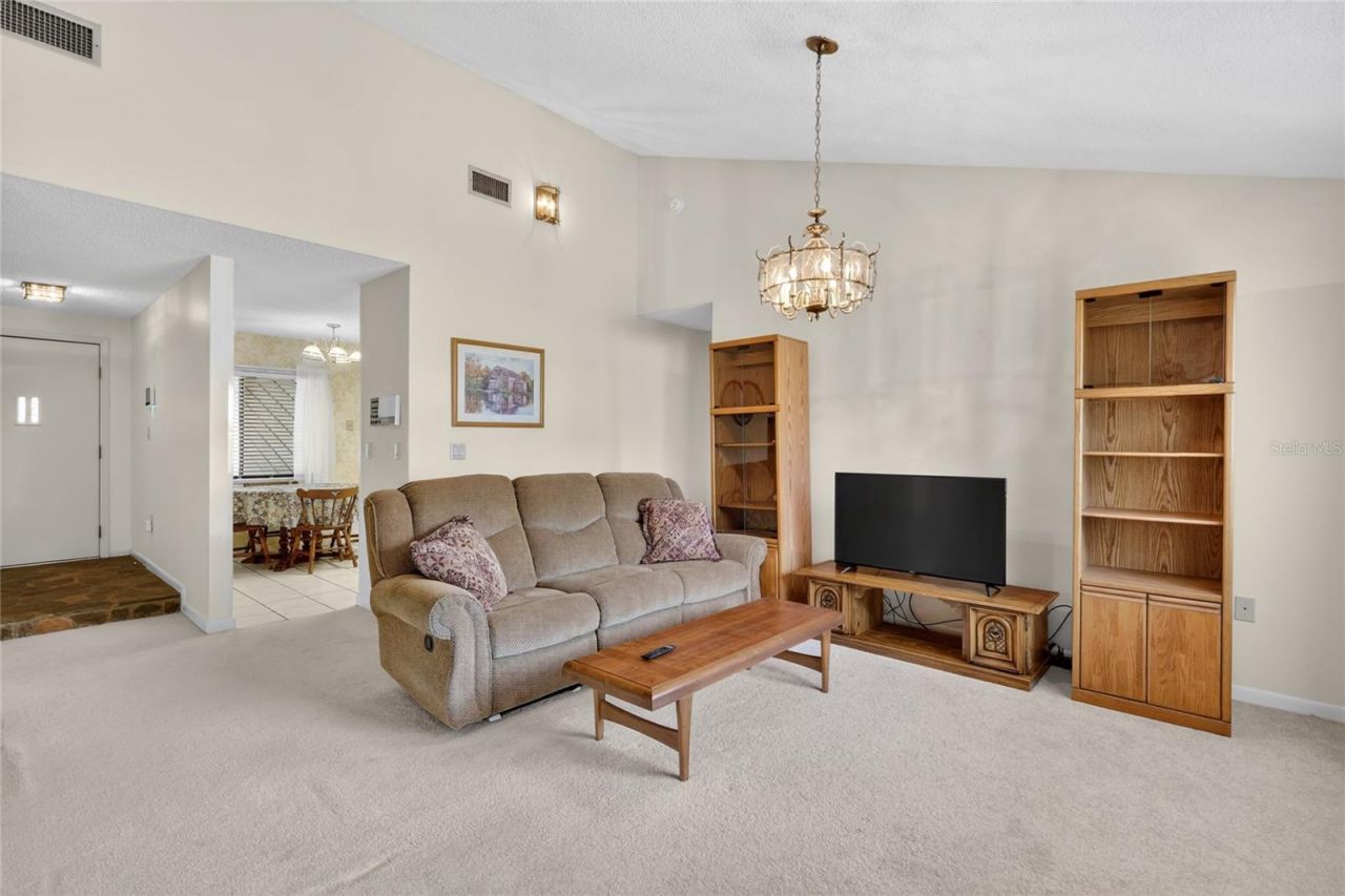 3001 Stratford Lane , Mount Dora, FL 32757 Photo