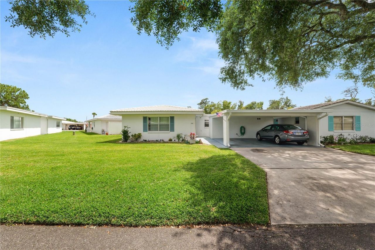 711 Barber Circle, Unit 711, Lakeland, FL 33803 Photo