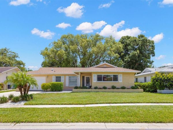 2954 CURLING COURT , PALM HARBOR, FL 34684