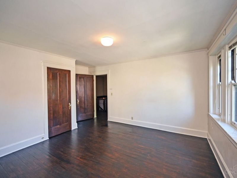 241 Senator Place, Cincinnati, OH 45220 Photo 34