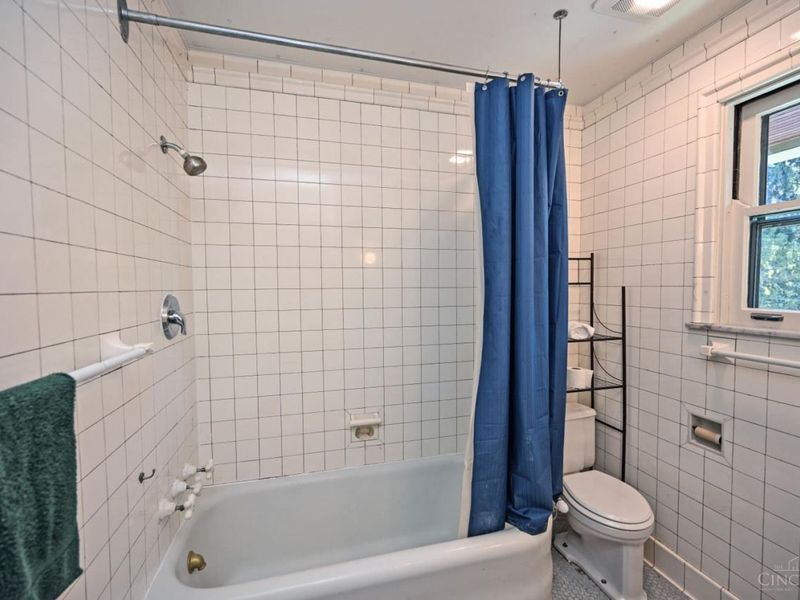 241 Senator Place, Cincinnati, OH 45220 Photo 37