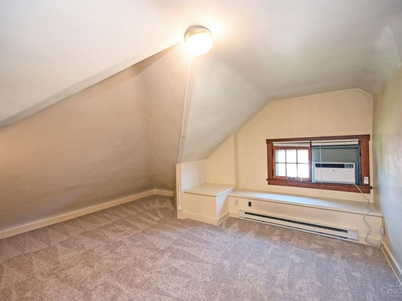 241 Senator Place, Cincinnati, OH 45220 Photo 48