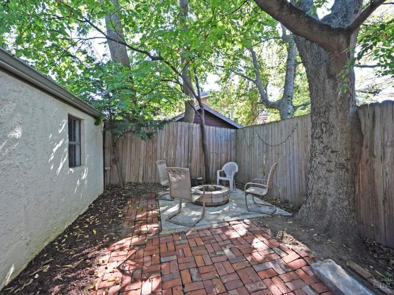 241 Senator Place, Cincinnati, OH 45220 Photo 56