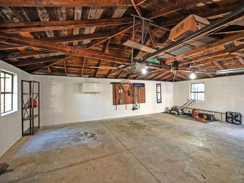 241 Senator Place, Cincinnati, OH 45220 Photo 60