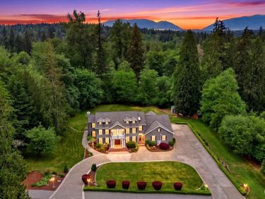 21410 SE 215th Street , Maple Valley, WA 98038