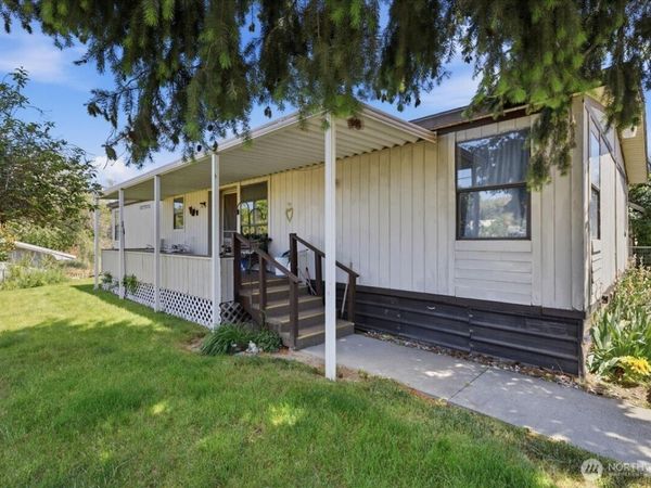 415 Sunny Drive , Electric City, WA 99123