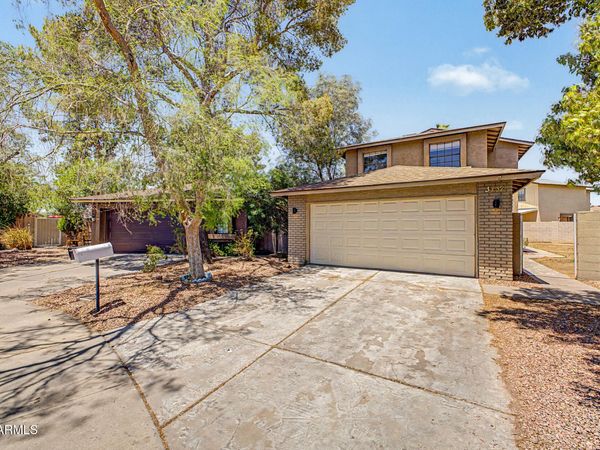 3732 W WAGONER Road, Glendale, AZ 85308