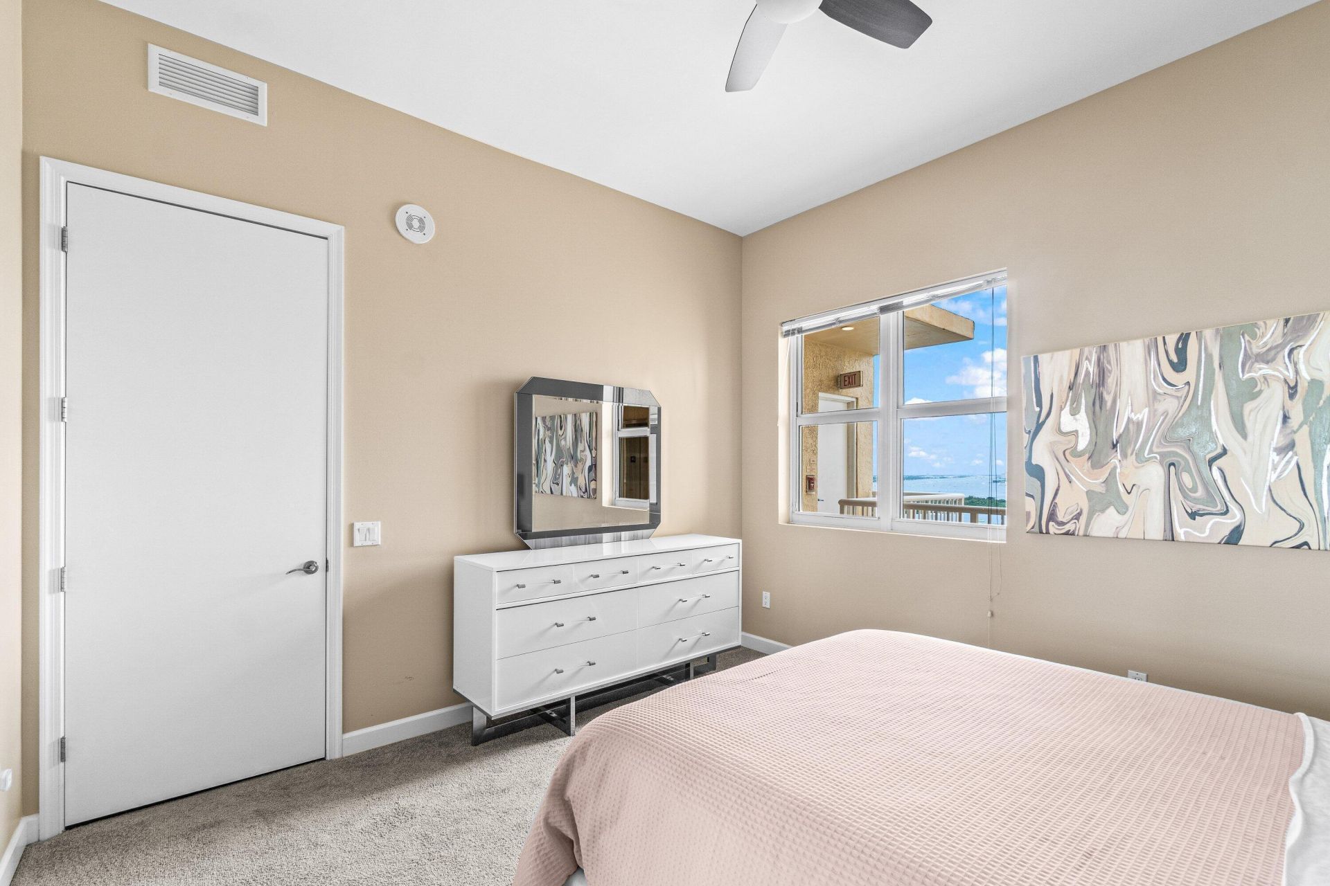2650 Lake Shore Drive, Unit 2403, West Palm Beach, FL 33404 Photo