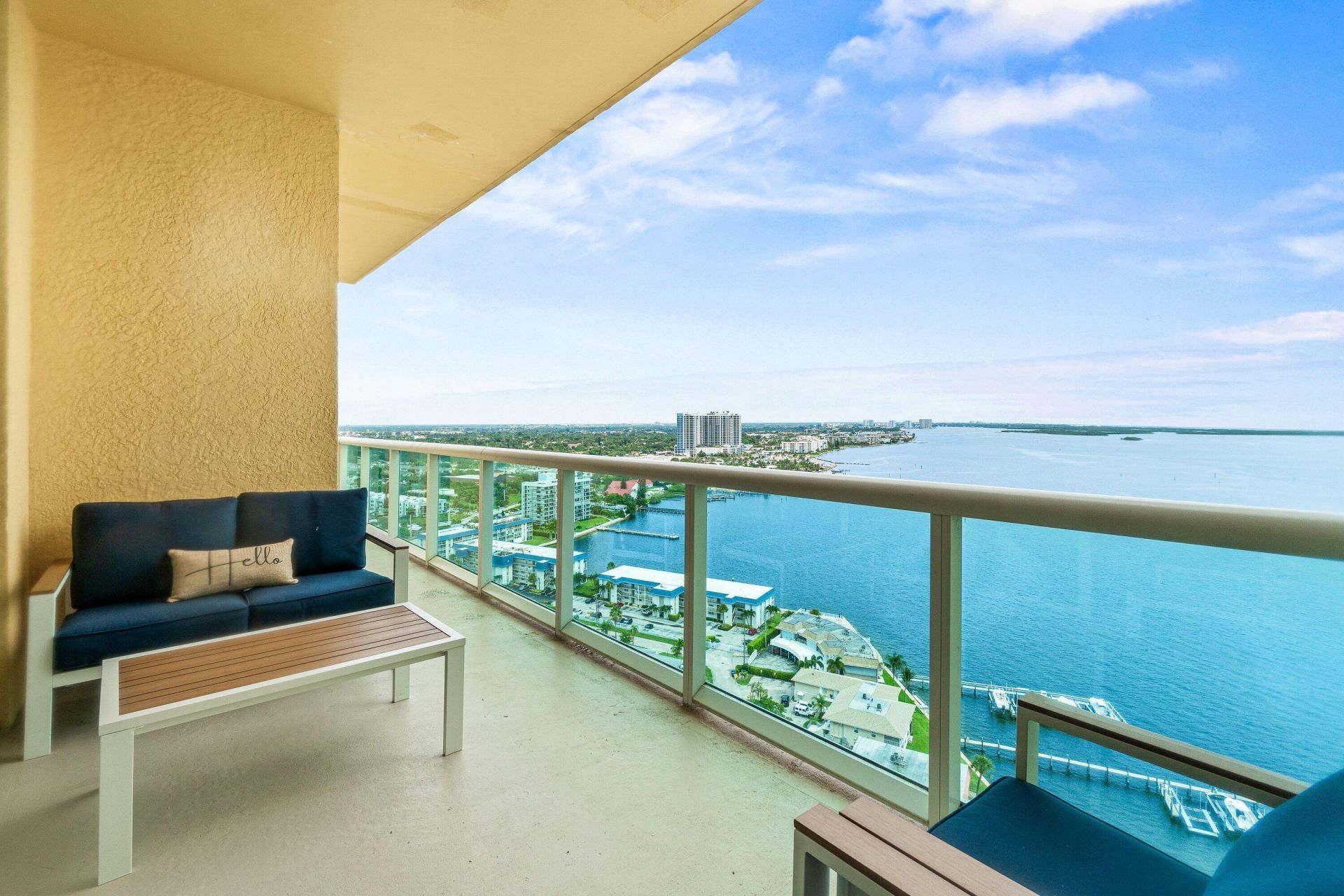 2650 Lake Shore Drive, Unit 2403, West Palm Beach, FL 33404 Photo