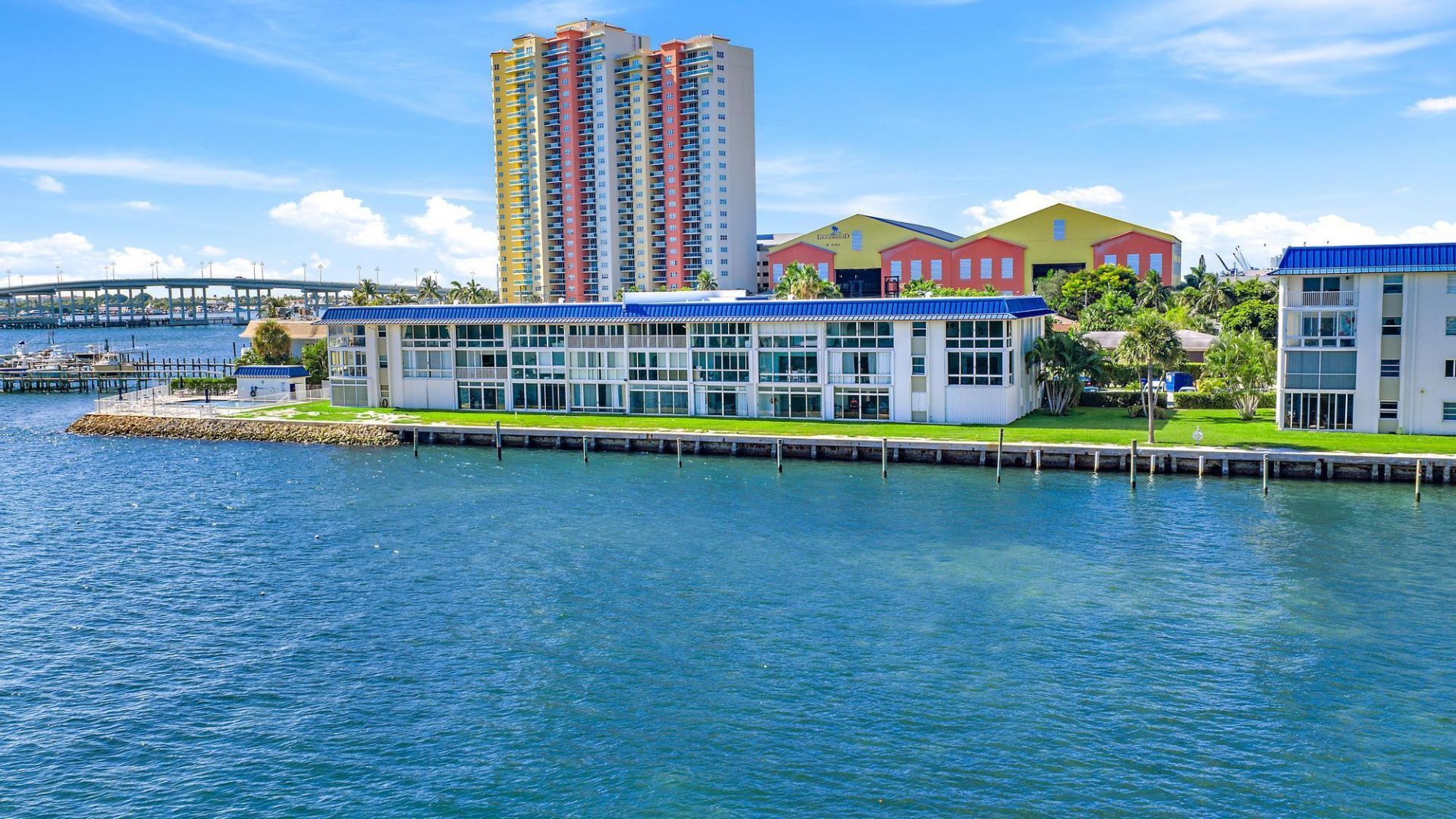 400 Wilma Circle, Unit 206, Riviera Beach, FL 33404 Photo