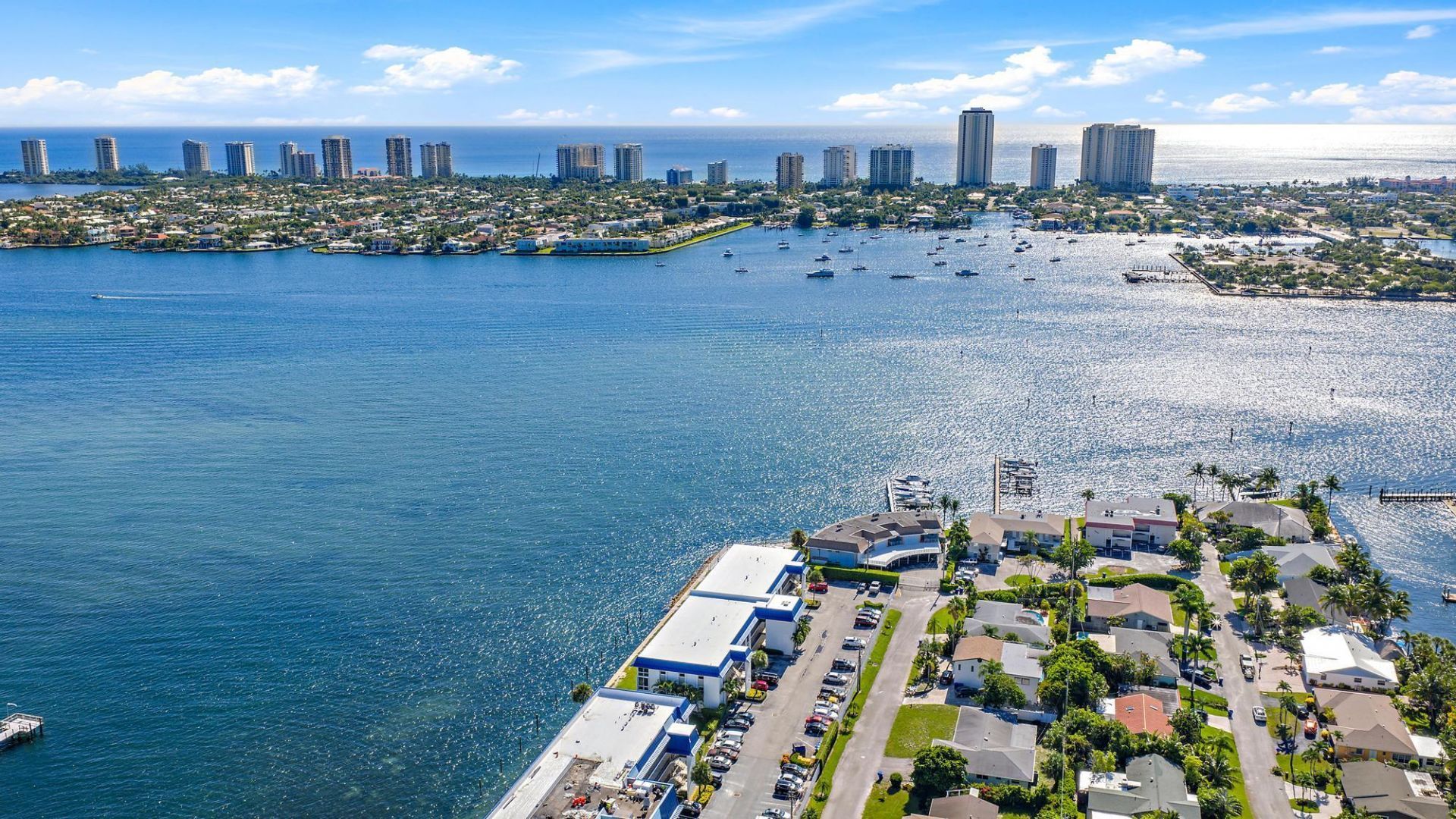 400 Wilma Circle, Unit 206, Riviera Beach, FL 33404 Photo