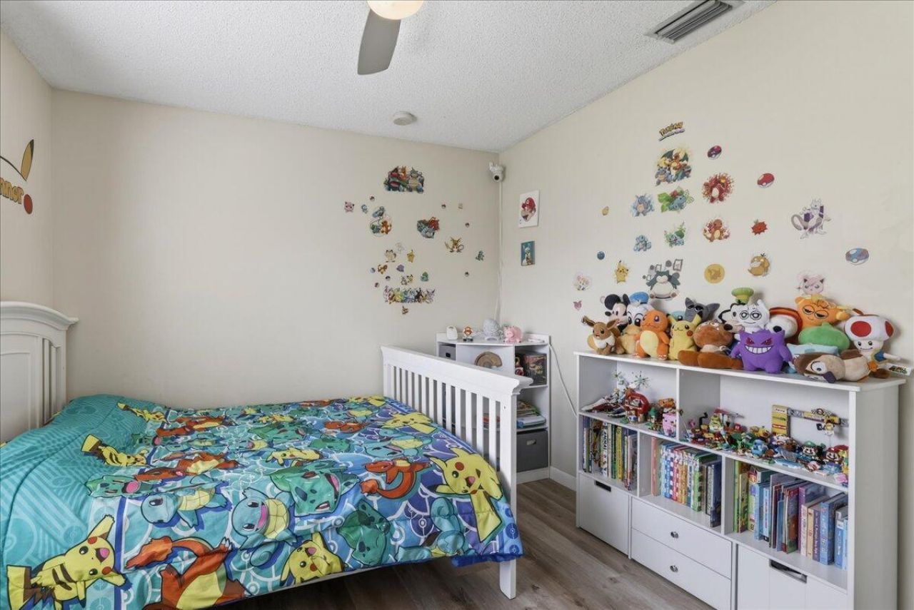10870 NW 12th Drive, Plantation, FL 33322 Photo