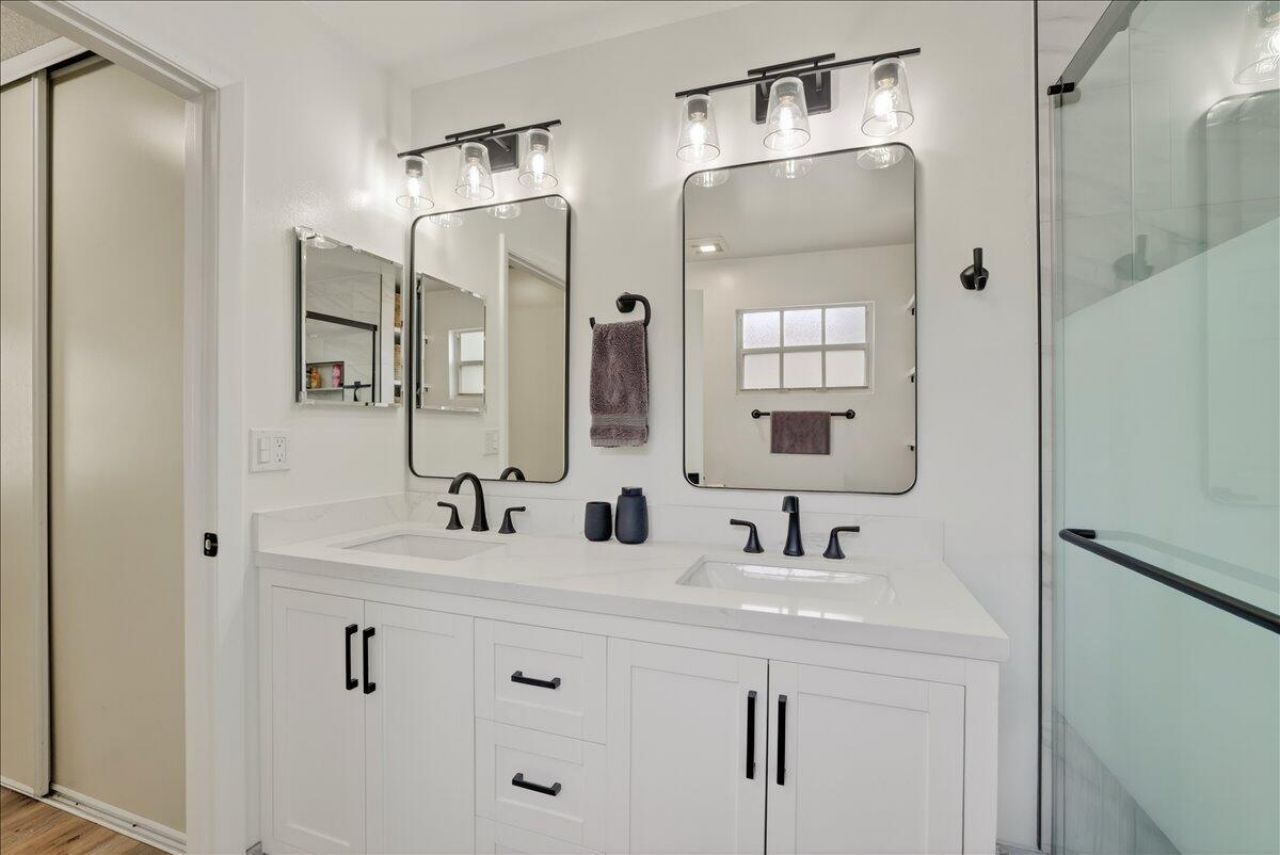 10870 NW 12th Drive, Plantation, FL 33322 Photo