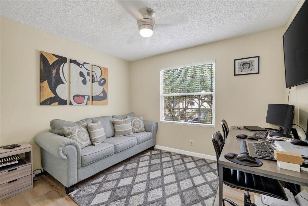 10870 NW 12th Drive, Plantation, FL 33322 Photo
