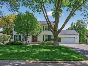 4810 Forestview Lane N, Plymouth, MN 55442