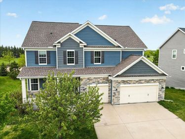 18190 72nd Place N, Maple Grove, MN 55311