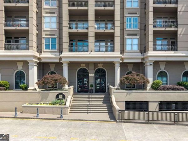 3334 Peachtree Road NE, Unit 103, Atlanta, GA 30326