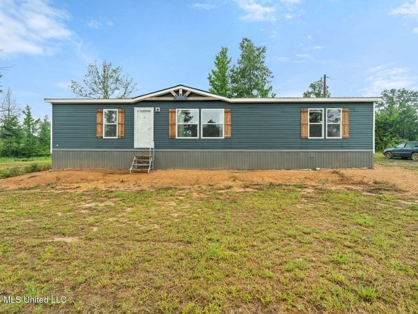 3167 NE Bahalia Road, Wesson, MS 39191