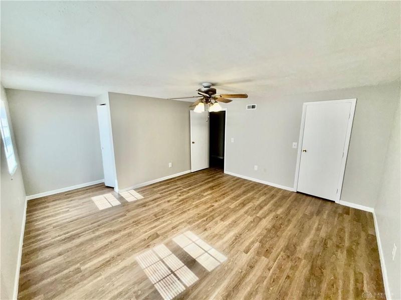 815 Clareridge Lane, Washington Township, OH 45458 Photo 18
