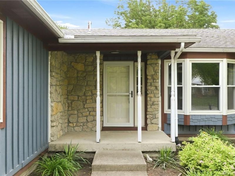 104 W Ellis Drive, Waynesville, OH 45068 Photo 4