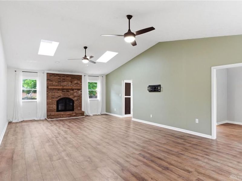 104 W Ellis Drive, Waynesville, OH 45068 Photo 6