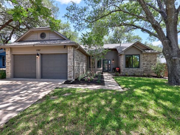 1707 Woodwind LN, Austin, TX 78758