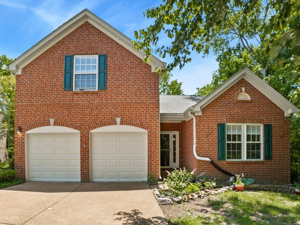 2104 Christina Ct, Hermitage, TN 37076