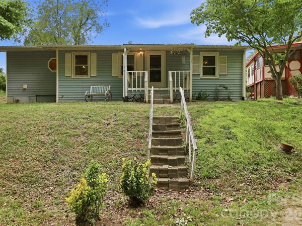 3383 Thickety Road, Clyde, NC 28721