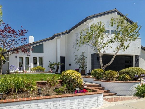 3834 Mistral, Huntington Beach, CA 92649