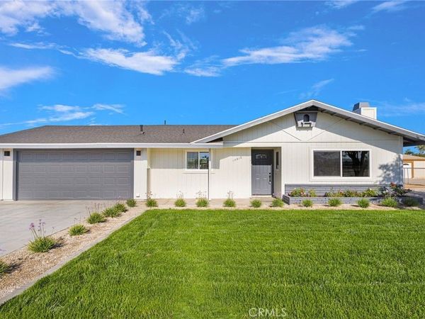 12810 Navajo, Apple Valley, CA 92308