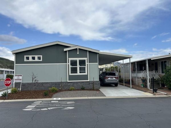250 E Telegraph Road, Fillmore, CA 93015