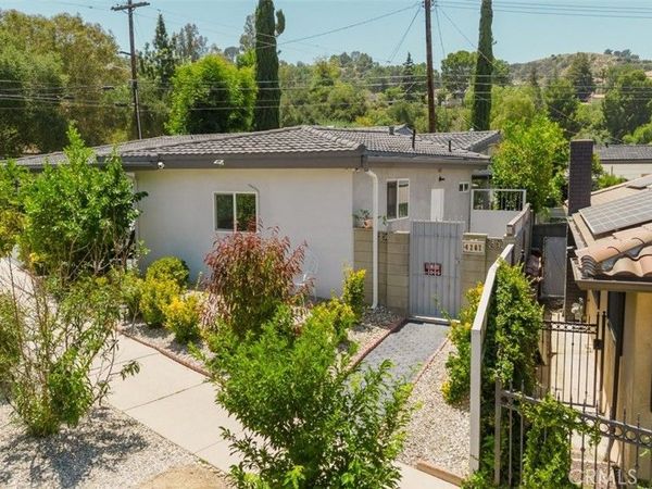 4207 Canoga Drive, Woodland Hills, CA 91364