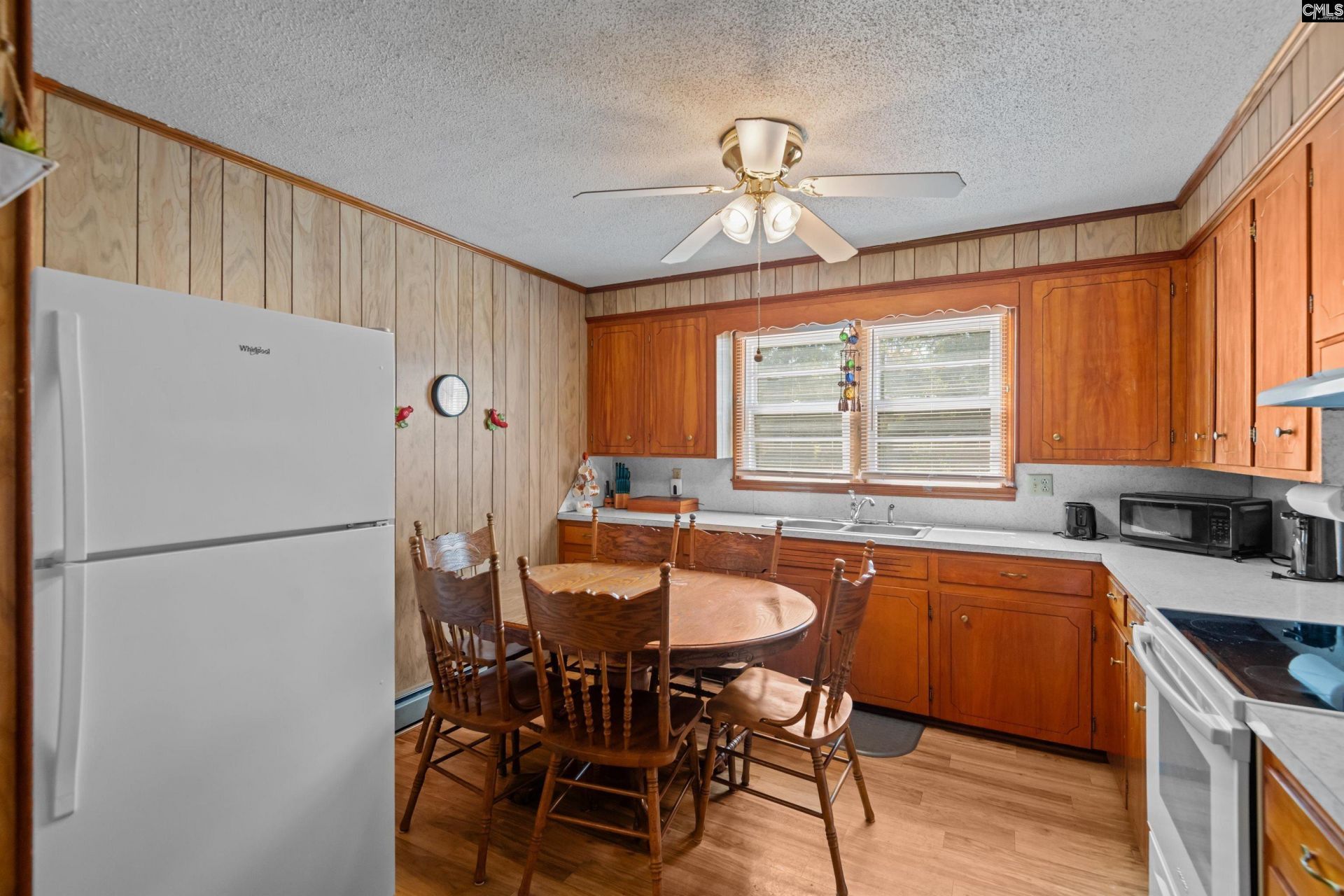 711 Saint Paul Road Photo 13