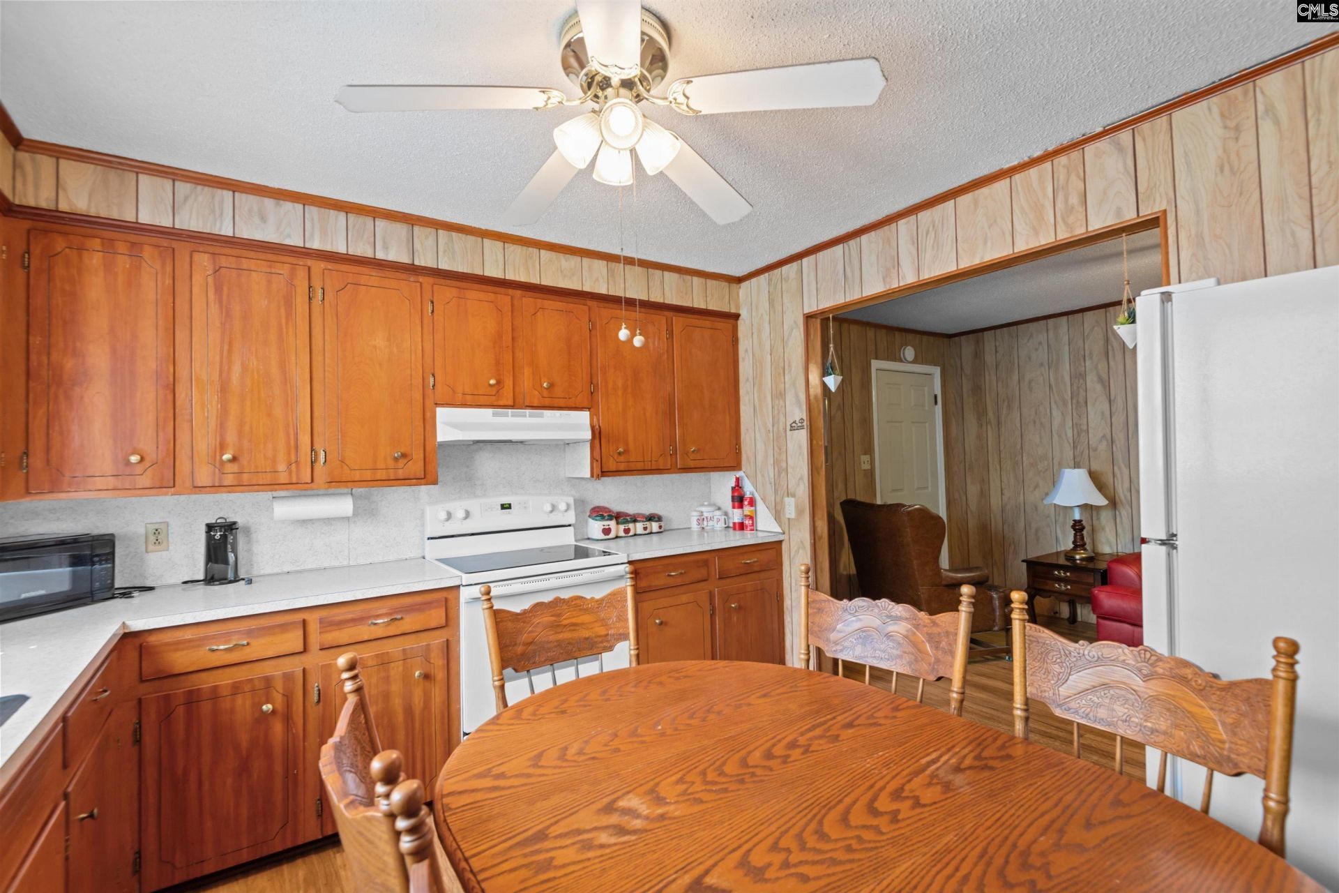 711 Saint Paul Road Photo 15