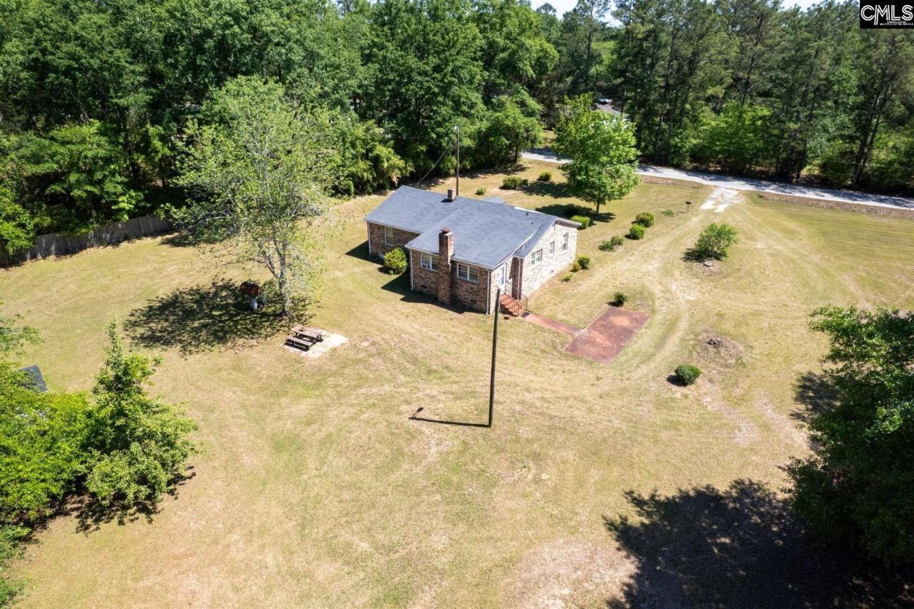 711 Saint Paul Road Photo 32