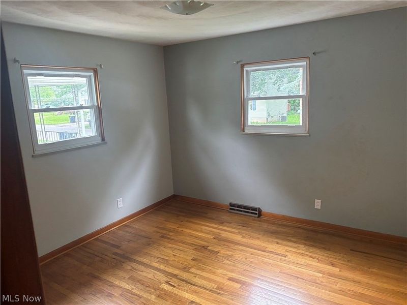 2265 S Hawkins Avenue , Akron, OH 44314 Photo 17